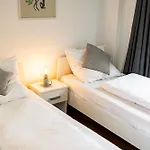 Apartment Visiet - In