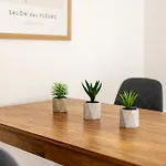 Apartment Visiet - In *