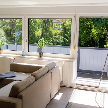 Visiet - In Apartment *